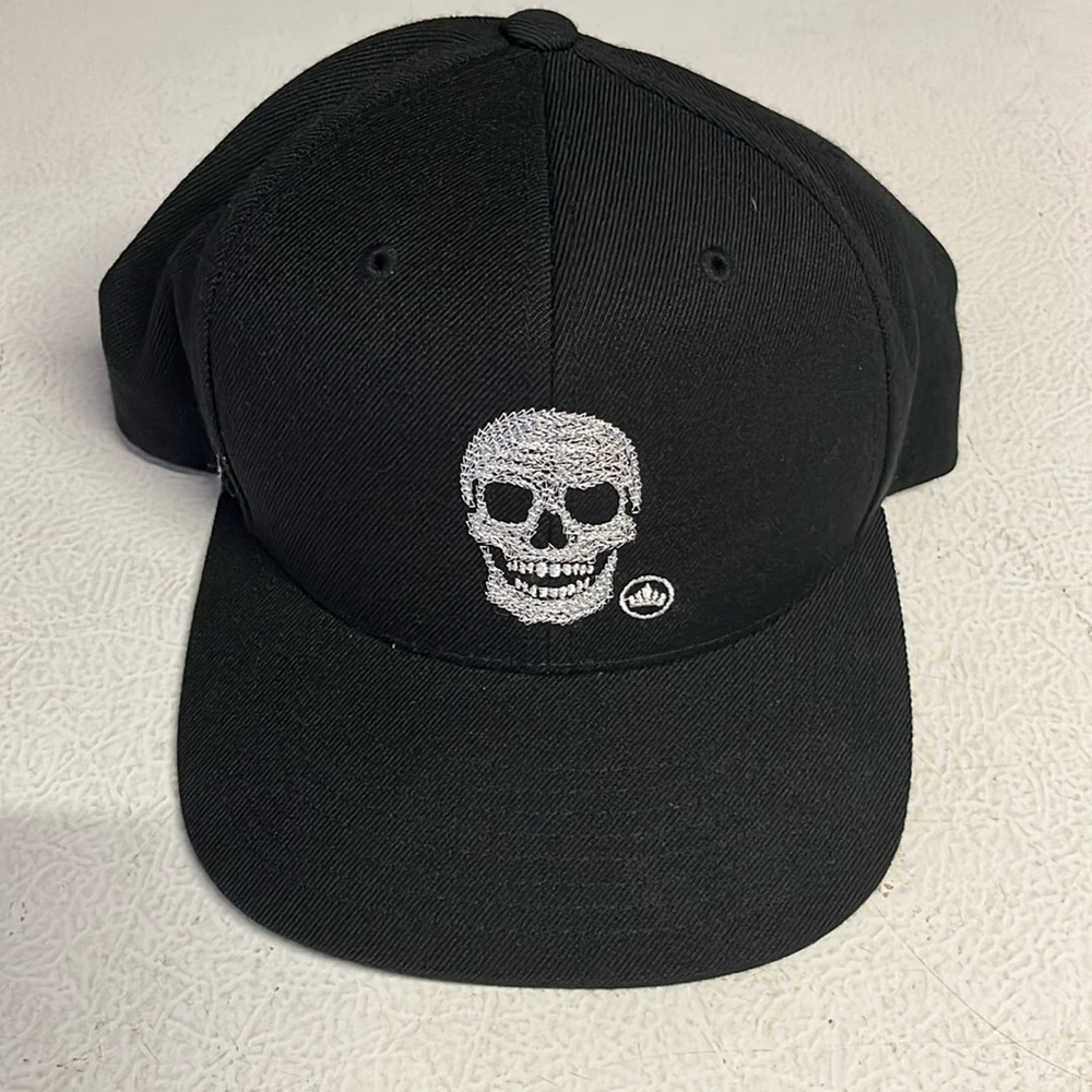 Brand new Sport of Kings skull hat